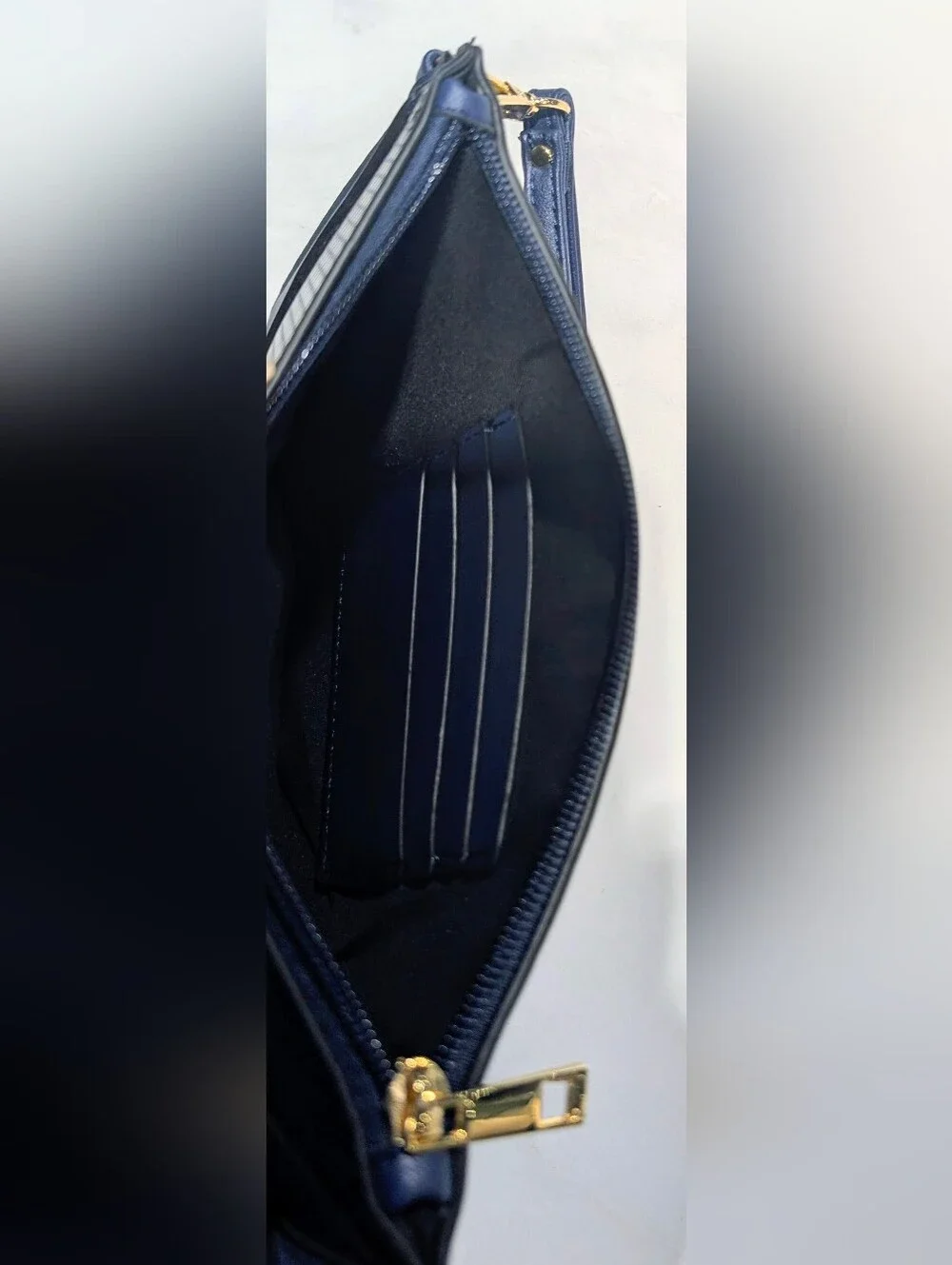 Textured Snakeskin Navy Blue Wristlet Clutch with Detachable Strap